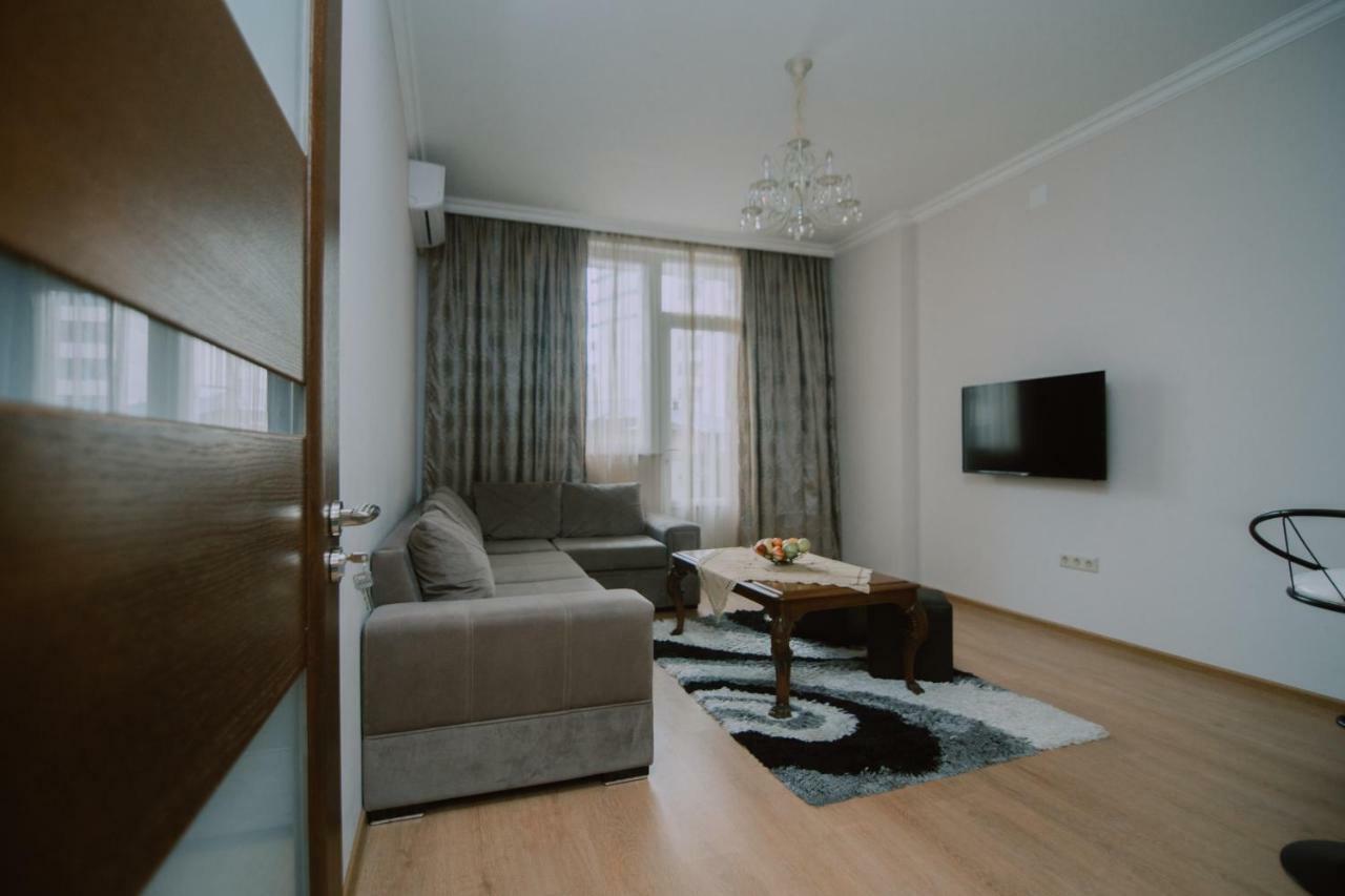 Giorgi Home Batumi Luaran gambar